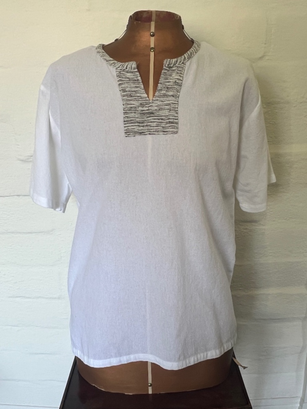 White Thai Cotton Split Neck Short Sleeve Tunic Top Shirt L